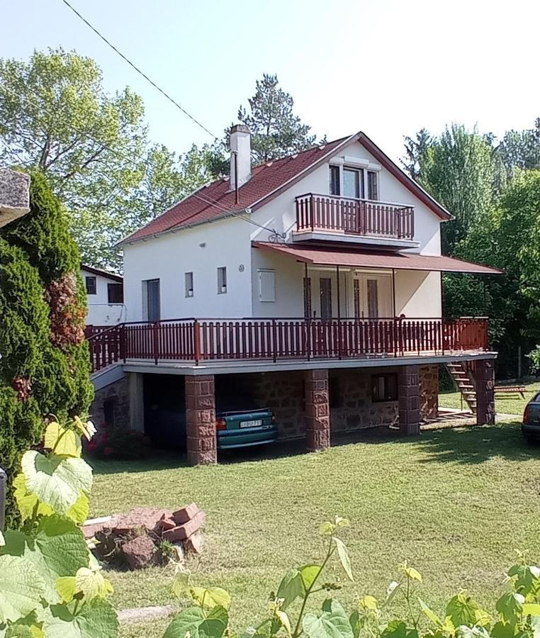 Vizkoezeli 2-5 Fos Nyaralo Abrahamhegy Villa Buitenkant foto